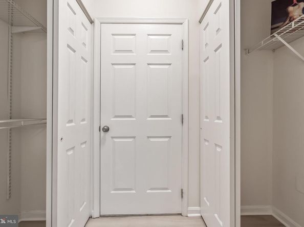 2711 Bellforest Court 109, Vienna VA 22180