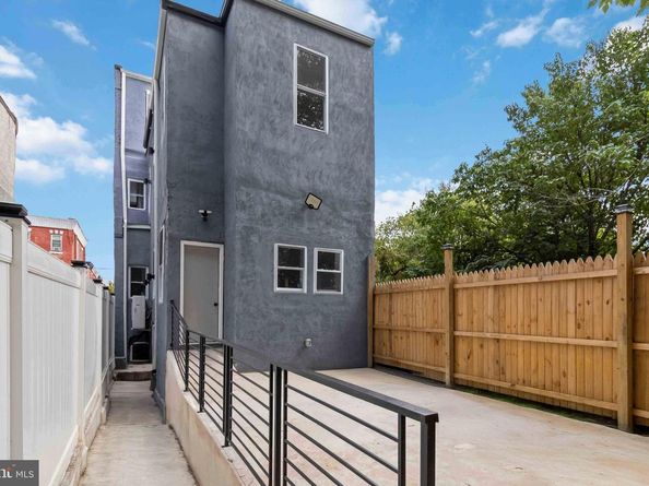 1104 N 42nd Street, Philadelphia PA 19104