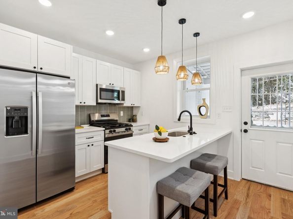 3697 Calumet Street, Philadelphia PA 19129