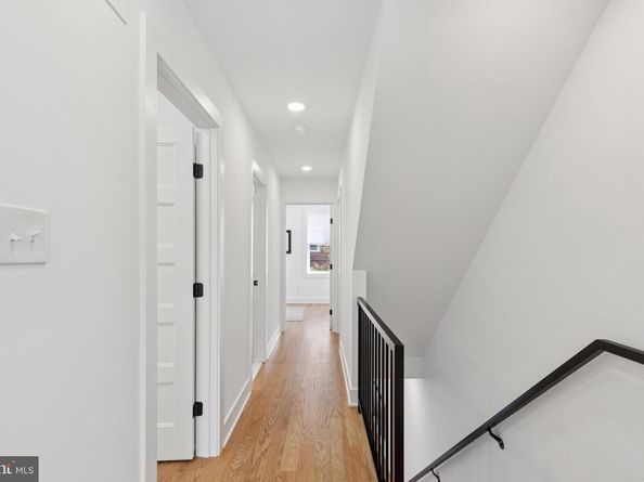 3697 Calumet Street, Philadelphia PA 19129