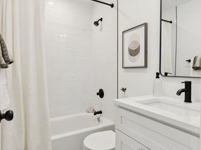3697 Calumet Street, Philadelphia PA 19129