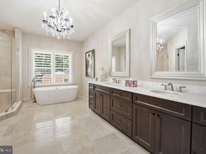 609 Kingsley Road SW, Vienna VA 22180