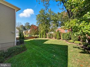 609 Kingsley Road SW, Vienna VA 22180