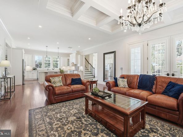 609 Kingsley Road SW, Vienna VA 22180