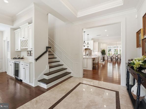 609 Kingsley Road SW, Vienna VA 22180