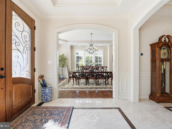 609 Kingsley Road SW, Vienna VA 22180