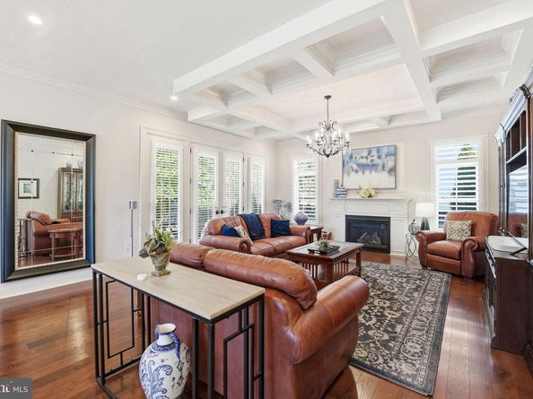 609 Kingsley Road SW, Vienna VA 22180