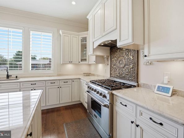 609 Kingsley Road SW, Vienna VA 22180