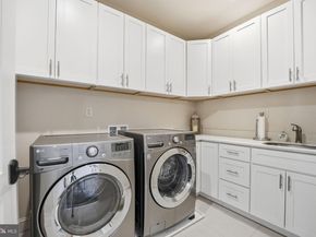 609 Kingsley Road SW, Vienna VA 22180