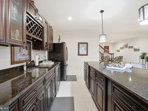 609 Kingsley Road SW, Vienna VA 22180