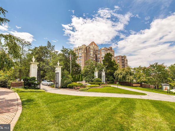 4000 Cathedral Avenue NW 607B, Washington DC 20016