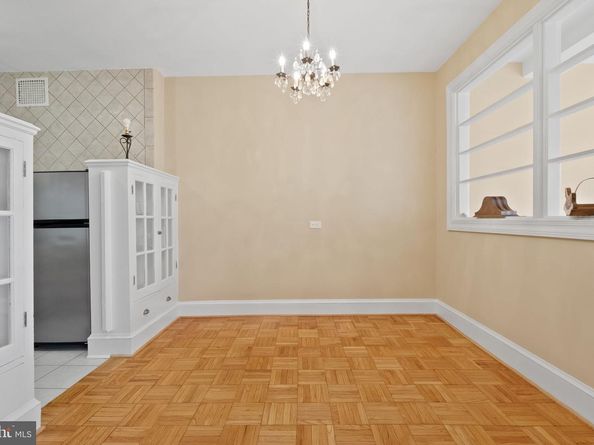 4000 Cathedral Avenue NW 607B, Washington DC 20016