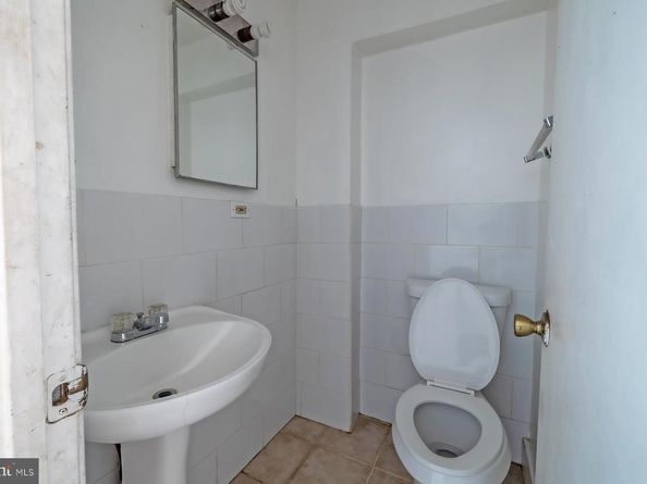 6329 N Woodstock Street, Philadelphia PA 19138