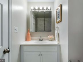 1621 T Street NW 305, Washington DC 20009