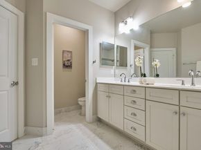 1330 S Quinn Street, Arlington VA 22204