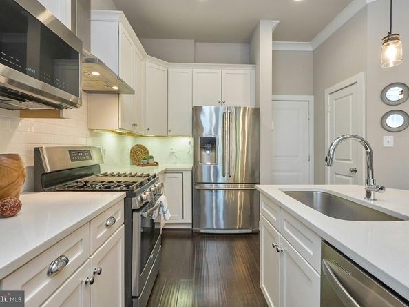 1330 S Quinn Street, Arlington VA 22204