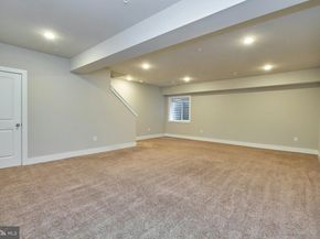 1330 S Quinn Street, Arlington VA 22204