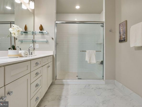 1330 S Quinn Street, Arlington VA 22204