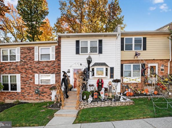 423 N Mount Vernon Circle, Bensalem PA 19020