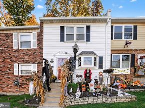 423 N Mount Vernon Circle, Bensalem PA 19020