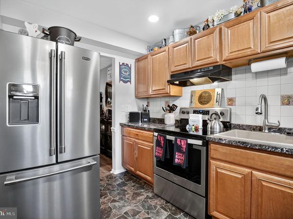 423 N Mount Vernon Circle, Bensalem PA 19020