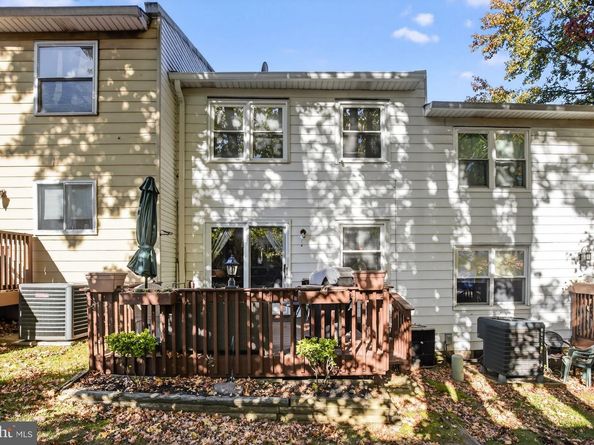 423 N Mount Vernon Circle, Bensalem PA 19020