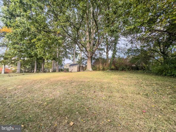 3211 Gary Court, Falls Church VA 22042