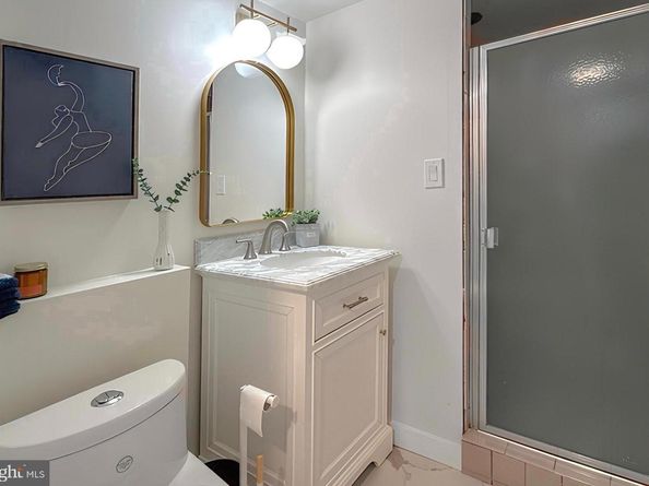 3211 Gary Court, Falls Church VA 22042