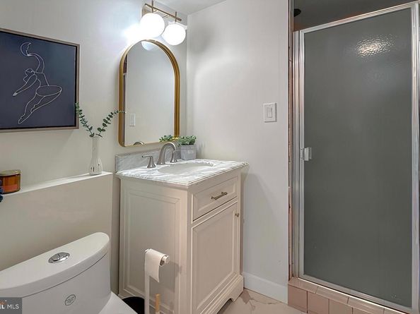 3211 Gary Court, Falls Church VA 22042
