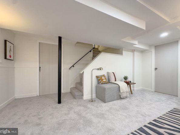 3211 Gary Court, Falls Church VA 22042