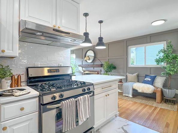 3211 Gary Court, Falls Church VA 22042
