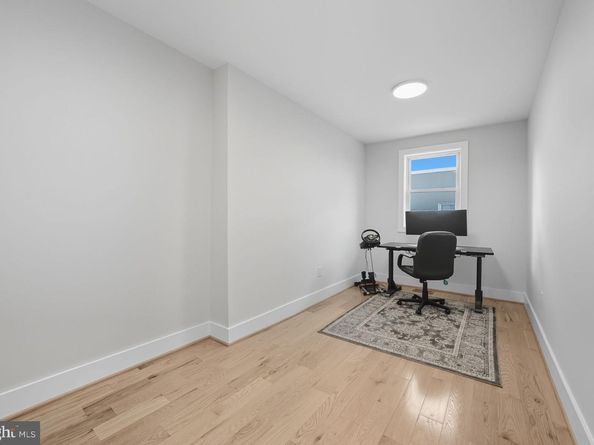 4902 4TH Street NW, Washington DC 20011