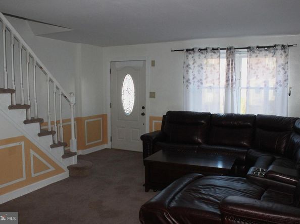 5828 Akron Street, Philadelphia PA 19149