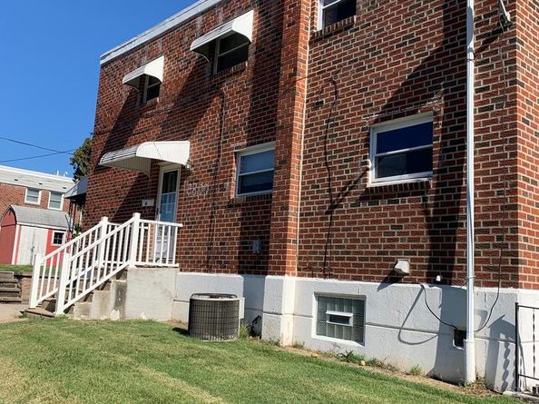 8800 Danbury Street, Philadelphia PA 19152