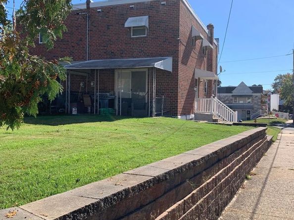 8800 Danbury Street, Philadelphia PA 19152