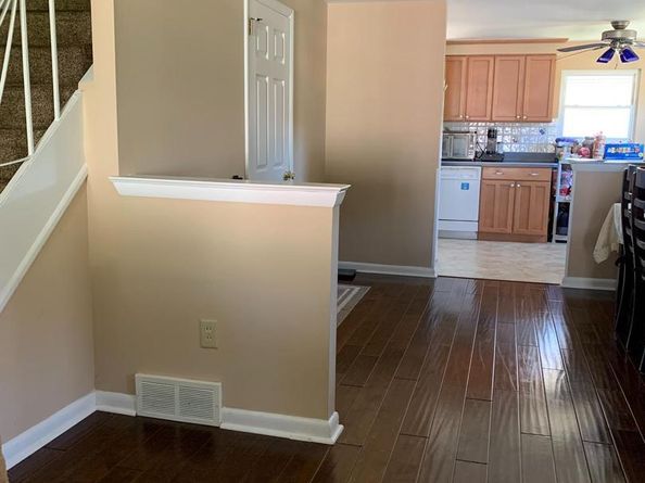 8800 Danbury Street, Philadelphia PA 19152