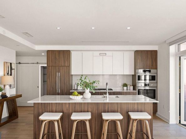 37 L Street SE 1102, Washington DC 20003