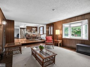 722 Autumn Drive, Feasterville Trevose PA 19053