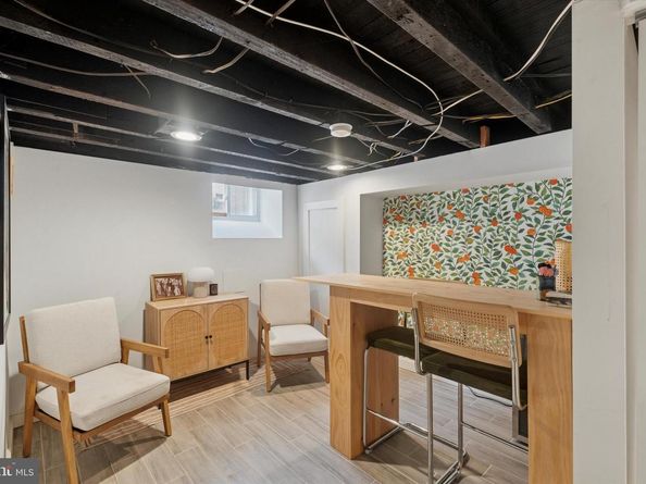 1643 S Iseminger Street, Philadelphia PA 19148