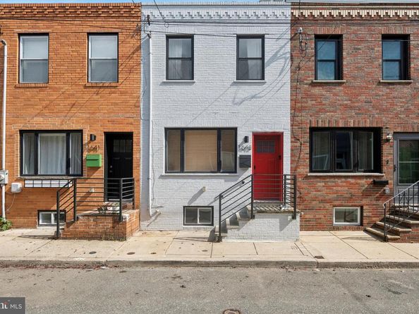 1643 S Iseminger Street, Philadelphia PA 19148