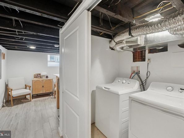 1643 S Iseminger Street, Philadelphia PA 19148