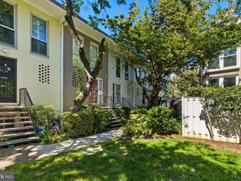 237 G Street SW