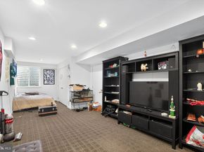 1227 N 3rd Street, Philadelphia PA 19122