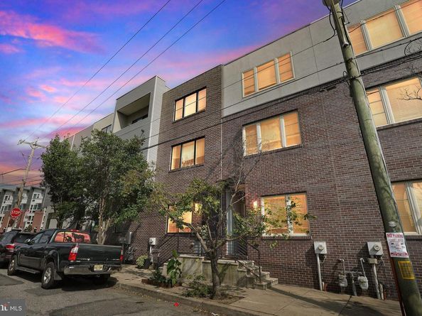 1227 N 3rd Street, Philadelphia PA 19122
