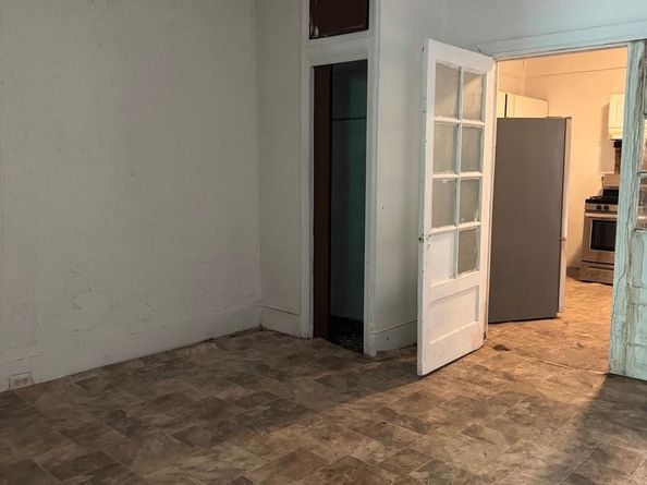 6115 Vine Street, Philadelphia PA 19139