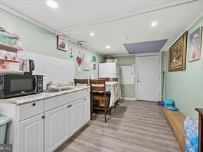 2548 Irvington Road, Drexel Hill PA 19026