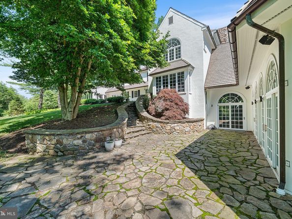 2490 White Horse Road, Berwyn PA 19312
