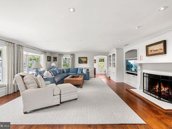 2490 White Horse Road, Berwyn PA 19312