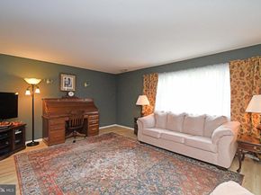 88 Hampstead Drive 88, Ambler PA 19002