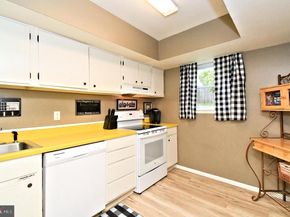 88 Hampstead Drive 88, Ambler PA 19002